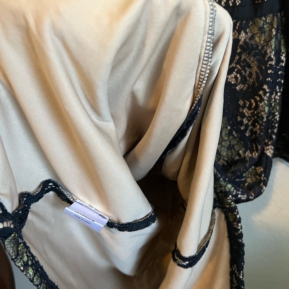 Maggy London Nadia Lace Midi Dress Black & Nude Size 14 - Picture 7 of 11